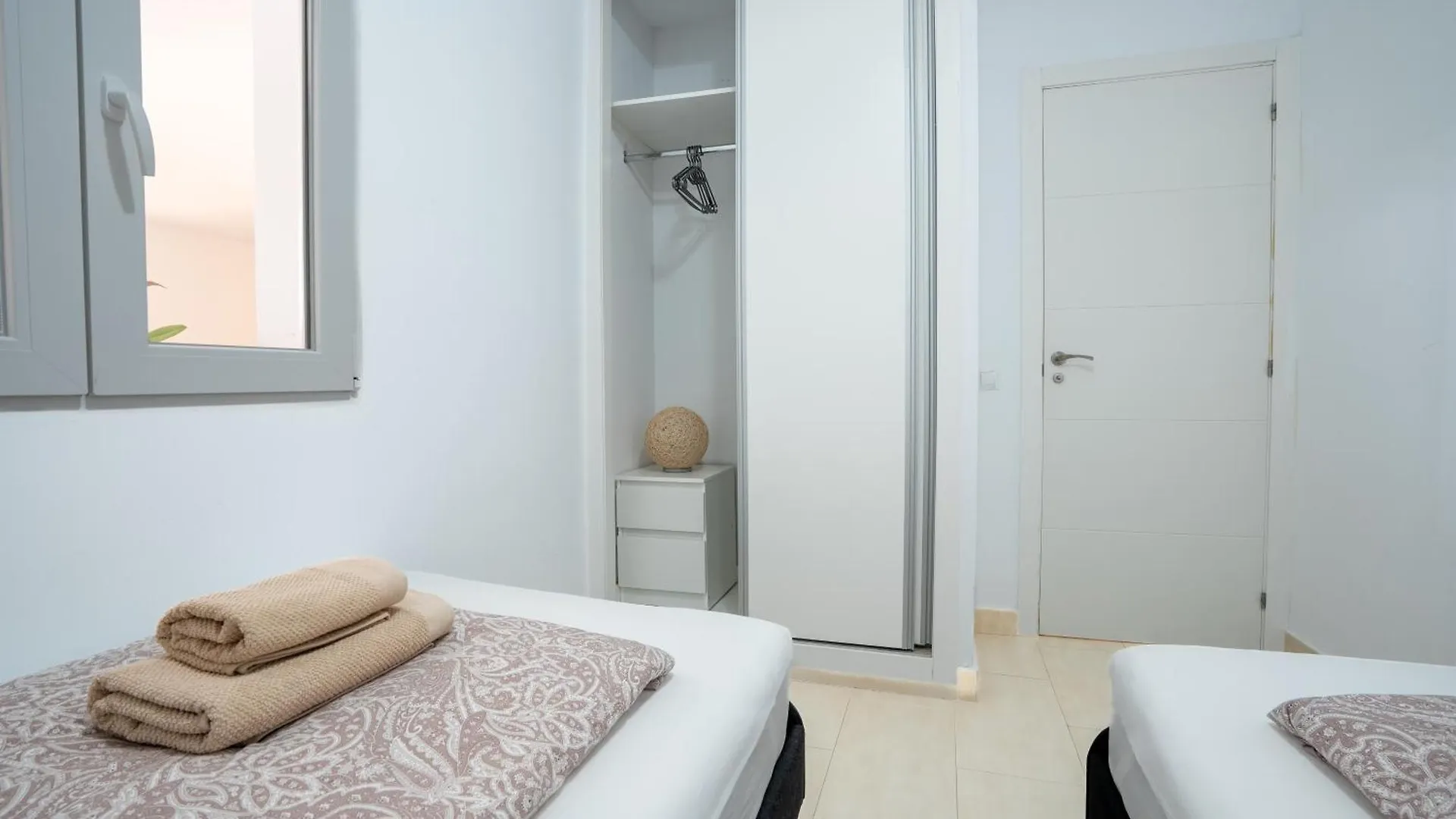 Vistas Al Mar En Fuengirola Parkig Gratuito Apartment Spain